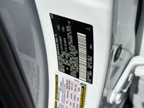 Certified 2026 Lexus NX 350 AWD w/ Accessory Package (2T) image 32