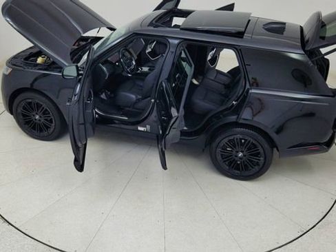Used 2025 Land Rover Range Rover SE AWD/4WD image 85