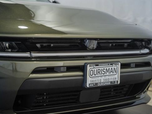 New 2026 Dodge Charger R/T AWD/4WD image 10