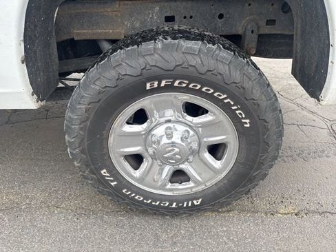 Used 2018 RAM 2500 Tradesman w/ Chrome Appearance Group image 6