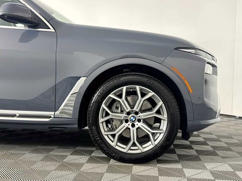 Used 2025 BMW X7 xDrive40i image 62