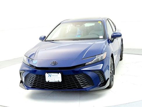 New 2026 Toyota Camry SE AWD/4WD image 8