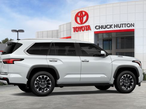Used 2025 Toyota Sequoia Limited AWD/4WD image 40