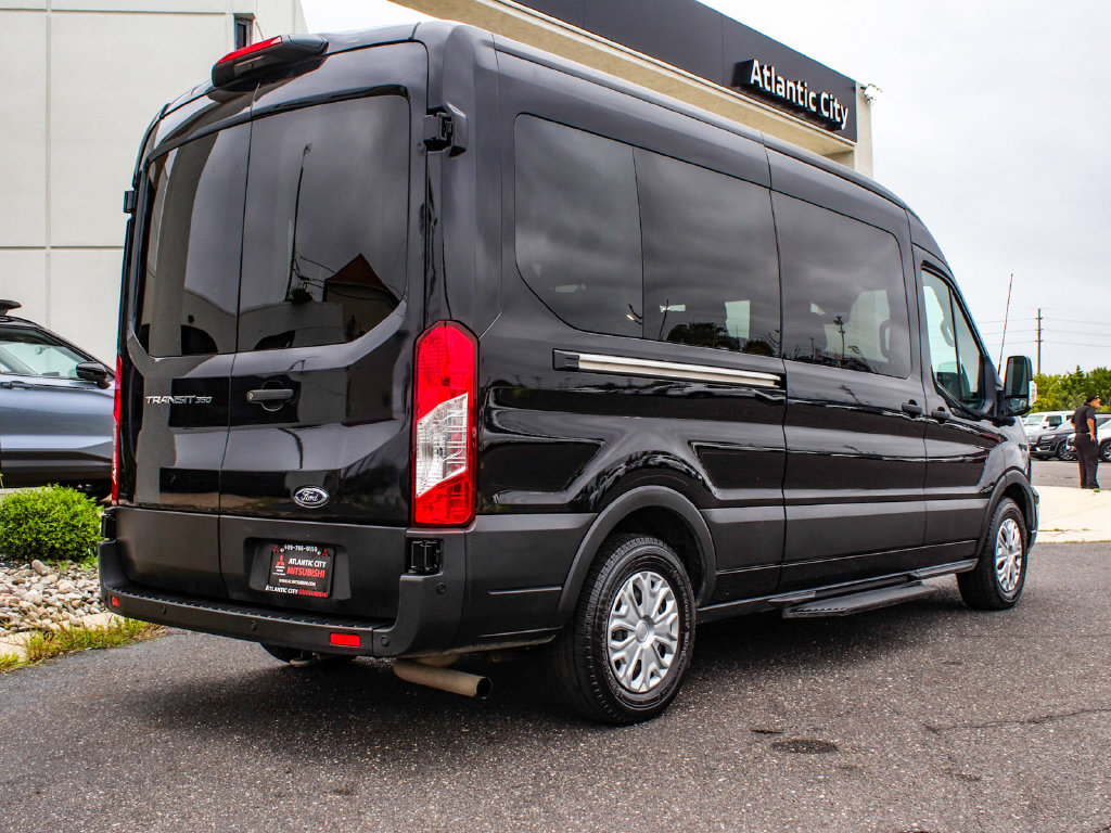 Used 2023 Ford Transit 350 XLT RWD image 6
