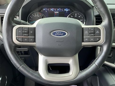 Certified 2023 Ford Expedition Max XLT image 25