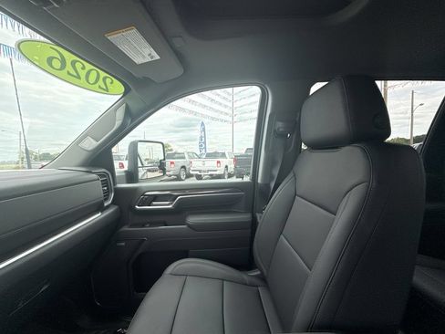 Used 2026 Chevrolet Silverado 2500 LTZ w/ LTZ Convenience Package AWD/4WD image 31