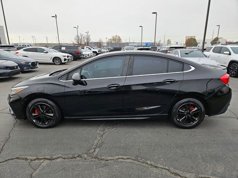 Used 2016 Chevrolet Cruze LT w/ Sun And Sound Package image 8