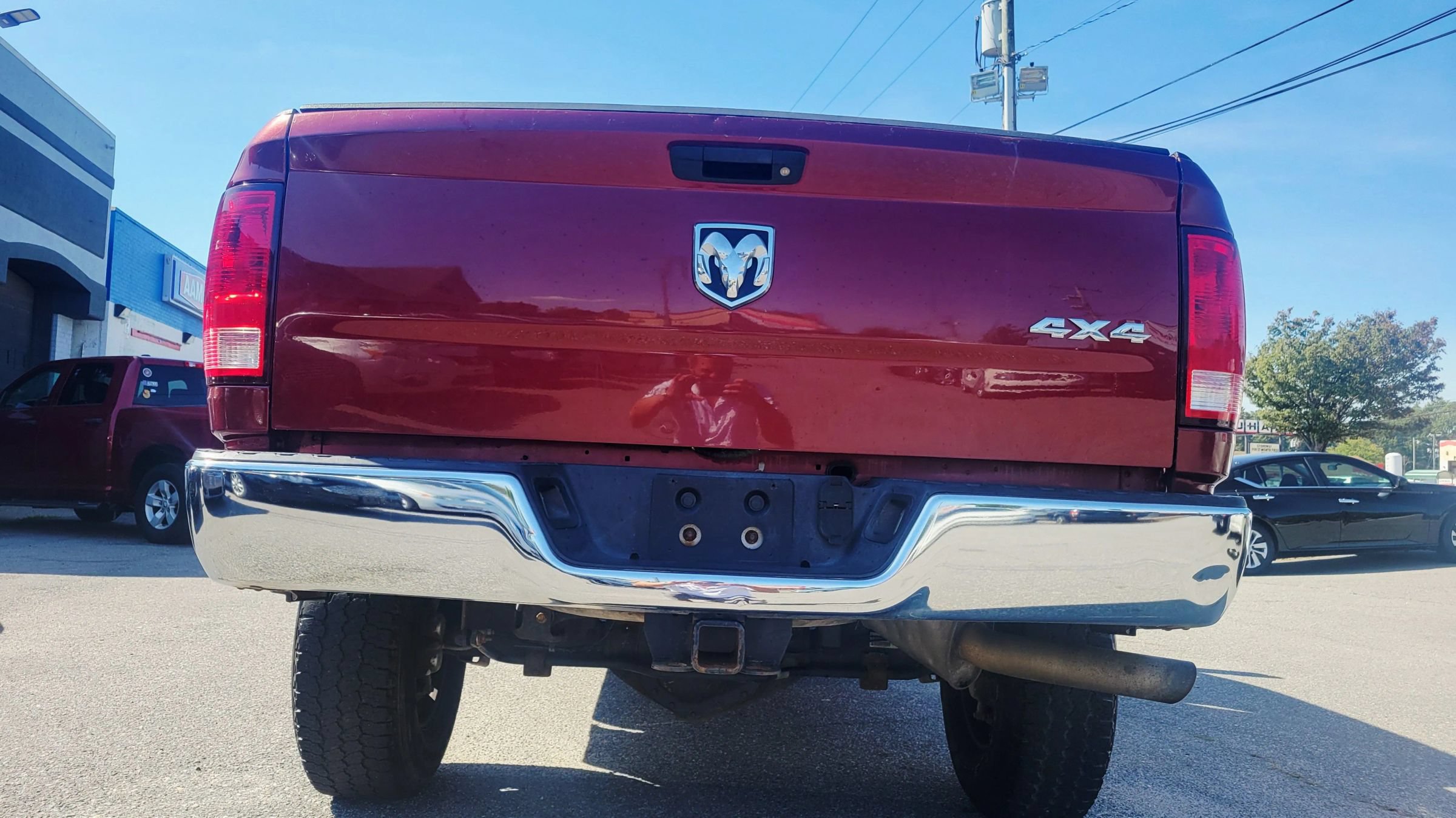 Used 2016 RAM 2500 Tradesman w/ Chrome Appearance Group AWD/4WD image 4