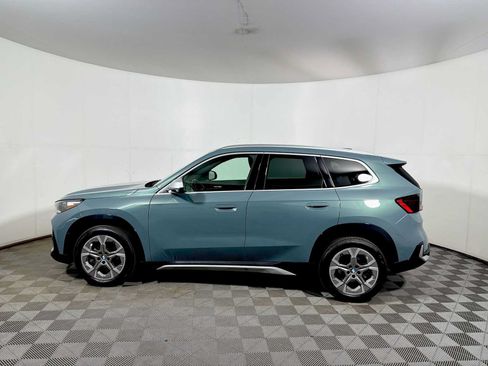 Used 2023 BMW X1 xDrive28i w/ Convenience Package AWD/4WD image 4
