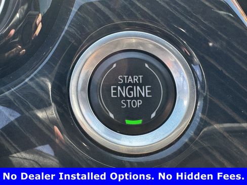 Used 2023 Cadillac XT6 Premium Luxury FWD image 21