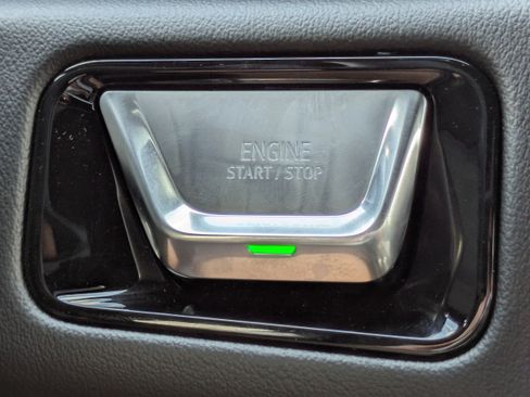 New 2026 GMC Yukon XL Elevation image 35