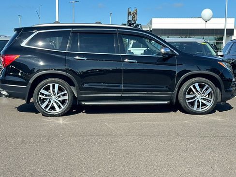 Used 2016 Honda Pilot Touring image 3