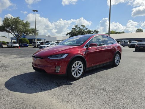 Used 2020 Tesla Model X Long Range AWD/4WD image 11