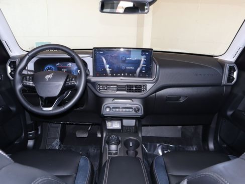 Used 2025 Ford Bronco Sport Outer Banks w/ Outer Banks Tech Package+ image 25