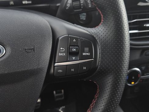 Used 2024 Ford Escape ST-Line image 16