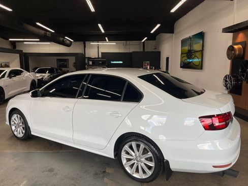 Used 2017 Volkswagen Jetta S FWD image 5