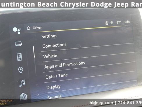 Used 2024 Chevrolet Suburban RST w/ Luxury Package image 27