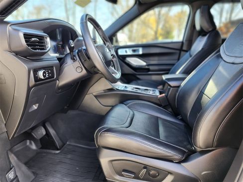 Certified 2023 Ford Explorer ST w/ Equipment Group 401A image 20