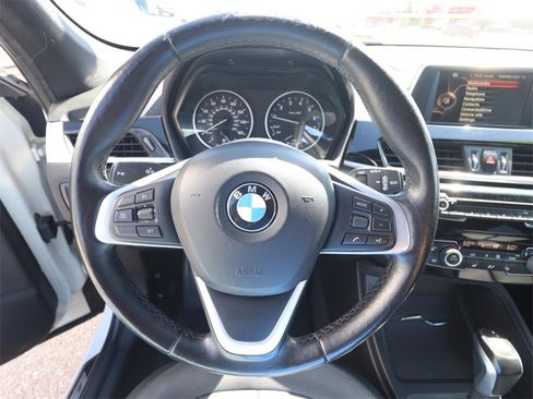 Used 2017 BMW X1 xDrive28i image 17