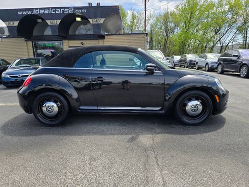 Used 2014 Volkswagen Beetle 2.5 FWD image 4