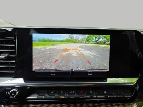 Used 2024 GMC Sierra 1500 SLE image 22