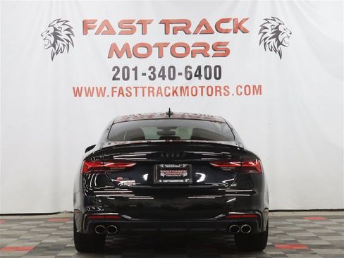 Used 2022 Audi S5 Premium Plus w/ Premium Plus Package AWD/4WD image 4