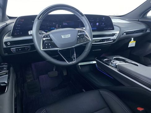 New 2025 Cadillac Lyriq Luxury w/ LPO, Floor Liner Package AWD/4WD image 2