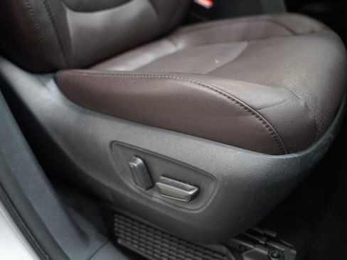 Used 2021 Toyota Sienna Platinum AWD/4WD image 31