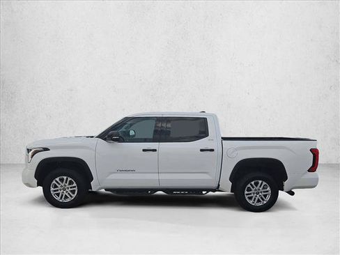 Used 2023 Toyota Tundra SR5 w/ SR5 Convenience Package AWD/4WD image 8