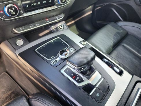Used 2018 Audi Q5 Prestige AWD/4WD image 24