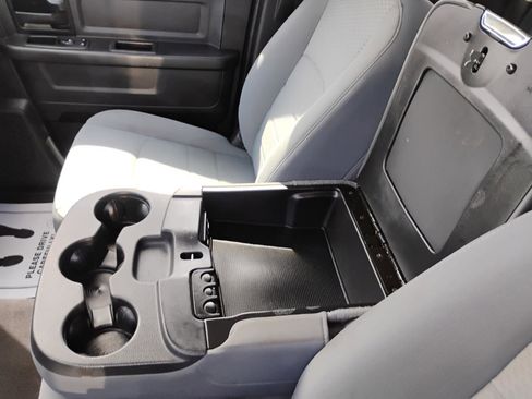 Used 2019 RAM 1500 Tradesman w/ Popular Equipment Group RWD image 17