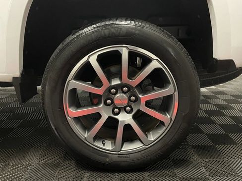 Used 2019 GMC Canyon Denali image 14