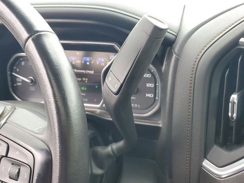 Used 2021 GMC Sierra 1500 AT4 w/ AT4 Premium Package AWD/4WD image 26