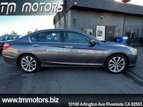 Used 2015 Honda Accord Sport image 18