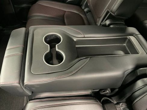 Certified 2025 Honda Pilot Black Edition image 14