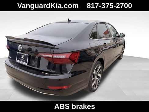 Used 2021 Volkswagen Jetta S image 4