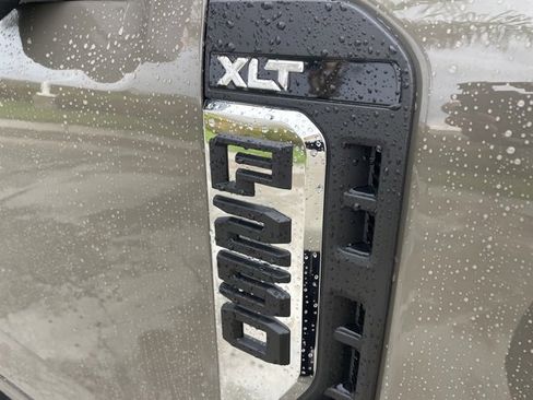 New 2026 Ford F250 XLT w/ XLT Premium Package image 29