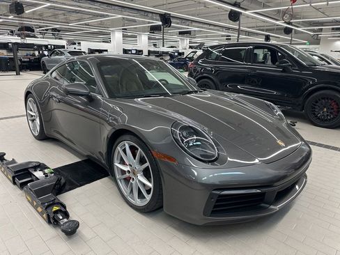 Certified 2024 Porsche 911 GT3 RS image 4