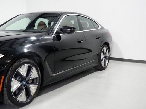 Used 2024 BMW i4 eDrive35 w/ Premium Package RWD image 59