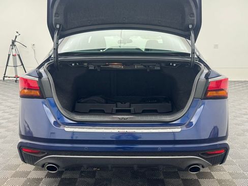 Used 2022 Nissan Altima 2.5 SR image 9