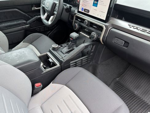 Certified 2025 Toyota Tacoma TRD Sport image 14