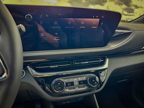 New 2026 Buick Envista Sport Touring w/ Convenience I Package FWD image 21
