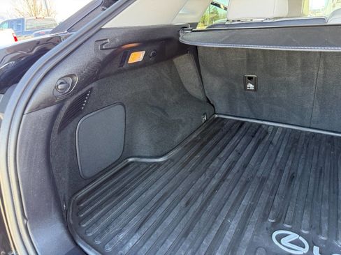 Used 2017 Lexus RX 350 Base AWD 4dr SUV w/ Premium Package image 27