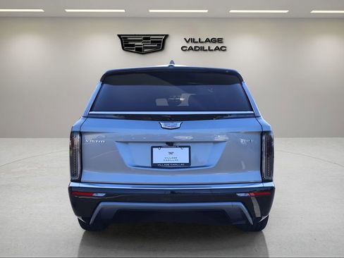 New 2026 Cadillac Vistiq Premium Luxury AWD/4WD image 4