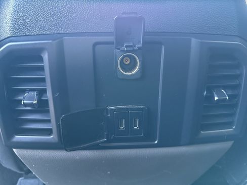 Used 2019 Ford F150 XL w/ Equipment Group 101A Mid image 16