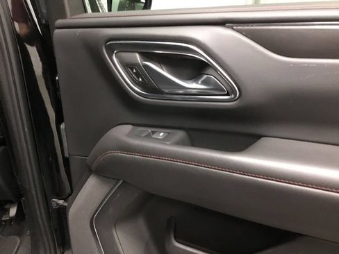 Used 2023 Chevrolet Suburban RST AWD/4WD image 24