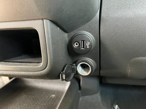 Used 2019 Nissan Frontier SV RWD image 20