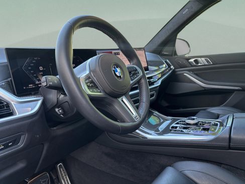 Used 2024 BMW X7 M60i w/ Executive Package AWD/4WD image 24