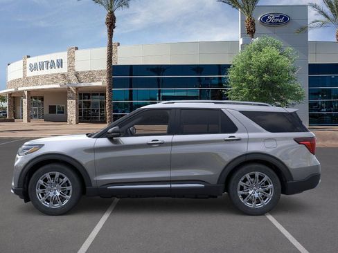 New 2026 Ford Explorer Platinum RWD image 3