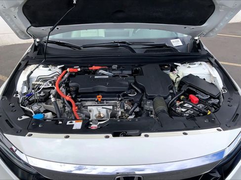 Used 2018 Honda Accord EX-L image 10